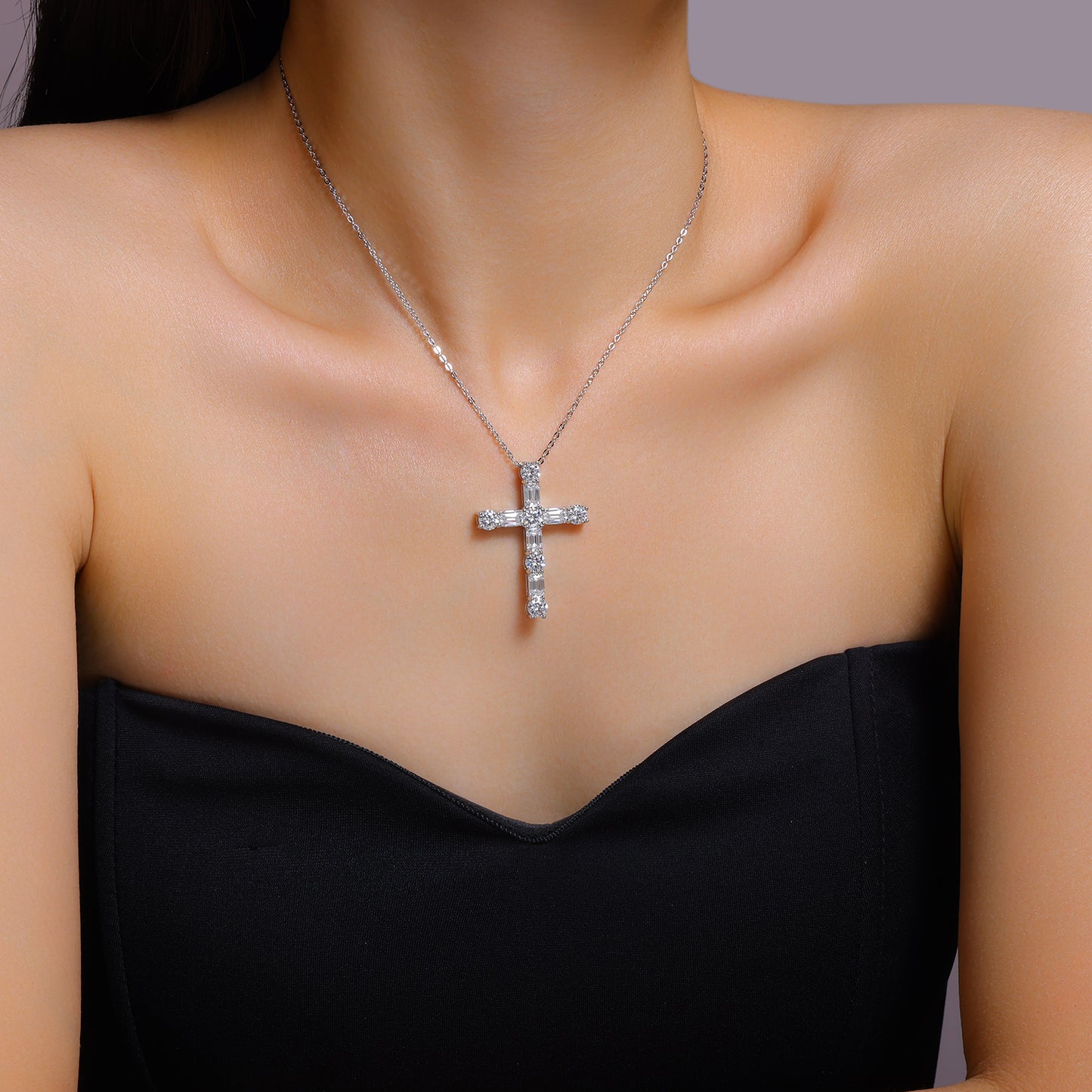 The Light Of Faith - A Fashionable And Trendy Necklace Pendant Set With Top-quality Moissanite S925 And Silver Plated With Platinum Can Be Tested With A Diamond Pen